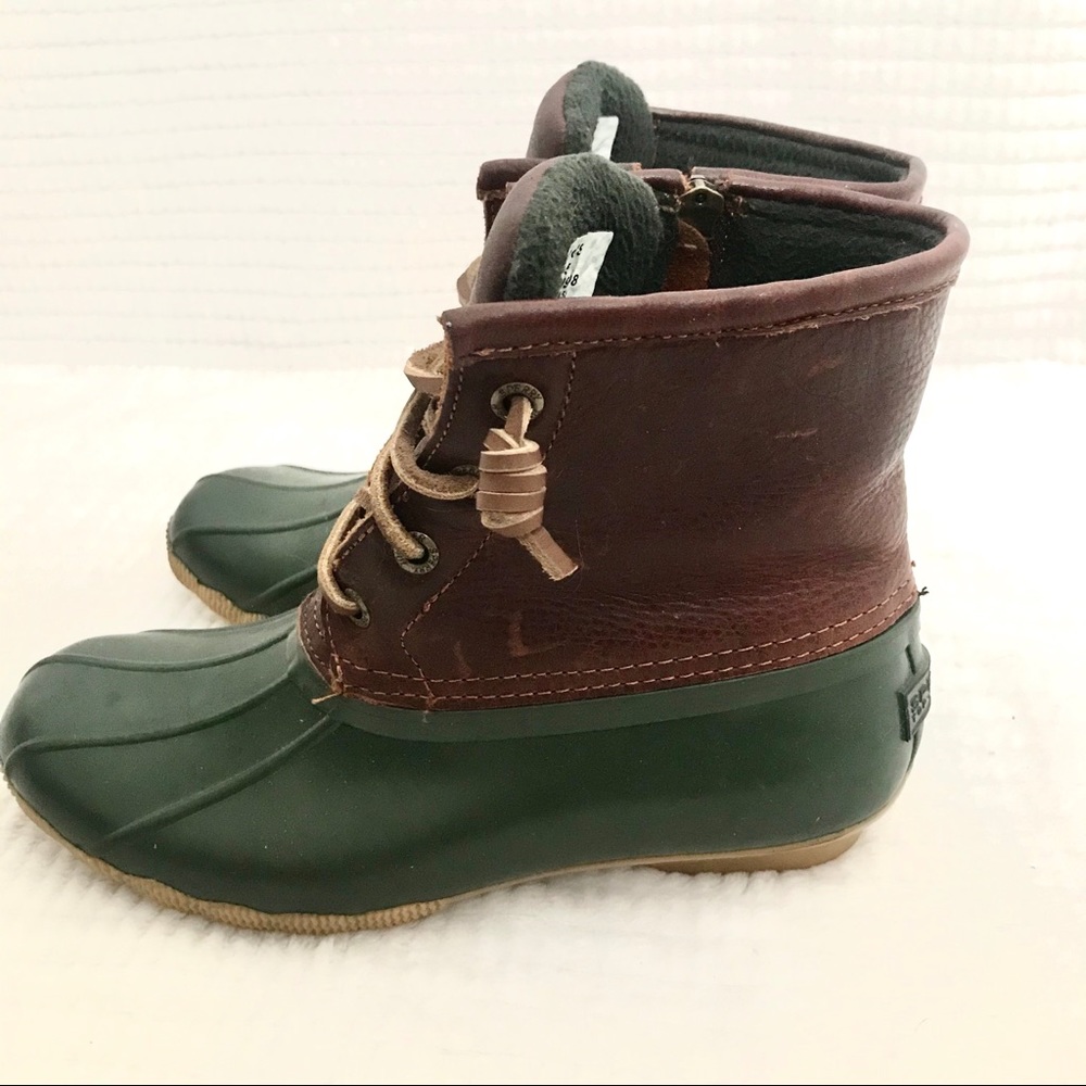 Sperry’s - Picture 3 of 6